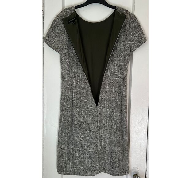 BANANA REPUBLIC DRESS SZ2 DARK GREEN WHITE BOUCLE STRETCH KNIT CAP SLEEVE SHEATH - Picture 2 of 10